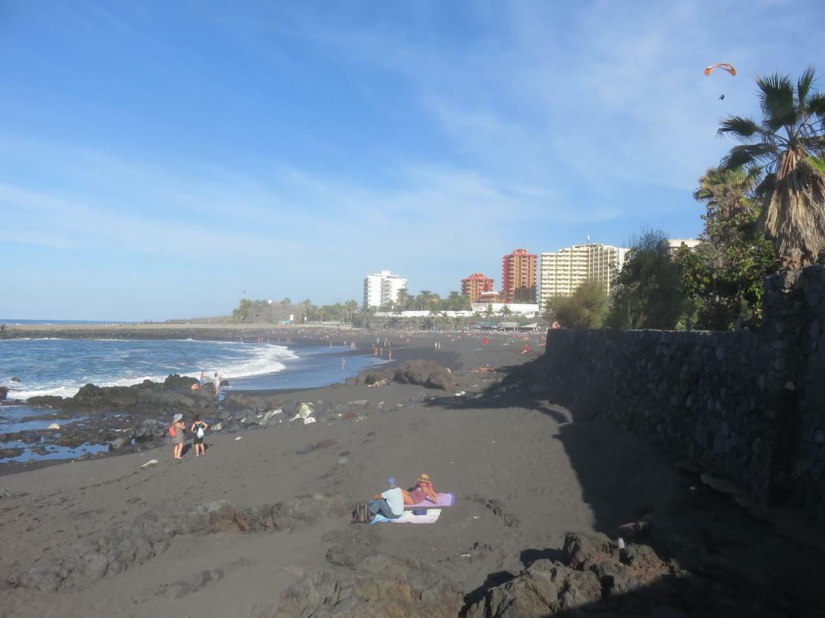 Apartamento Céntrico Loft en el Puerto de la Cruz con Wifi y cerca de la playa Exterior foto